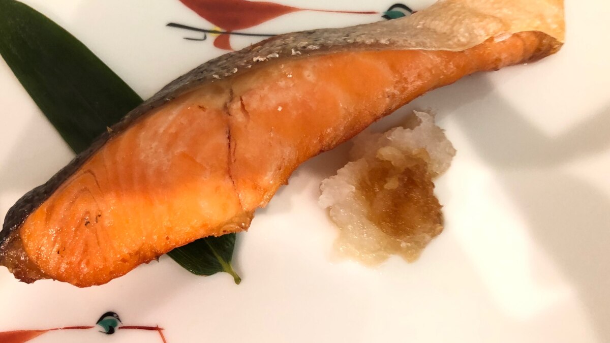 フライパンで鮭の塩焼き レシピ 作り方 By Akari 楽天レシピ フライパンで鮭の塩焼き レシピ 作り方 By Akari 楽天レシピ